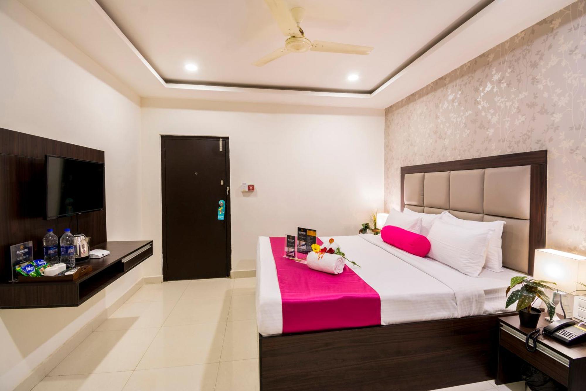 Hotel Fortune Hyderabad Airport Zone Екстер'єр фото